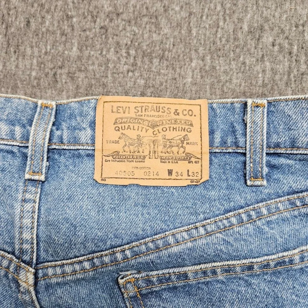 Levi's 505 Jeans Mens 34x32 (32x31) Light Wash Regular Fit Straight Leg Denim